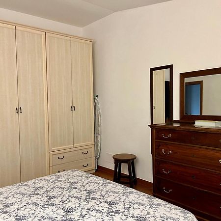 Appartamento Mirella In Centro Storico กาโซเล เดลซา ภายนอก รูปภาพ